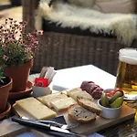 Alpine 3* Gstaad