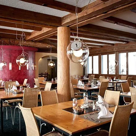 Hotel Alpine